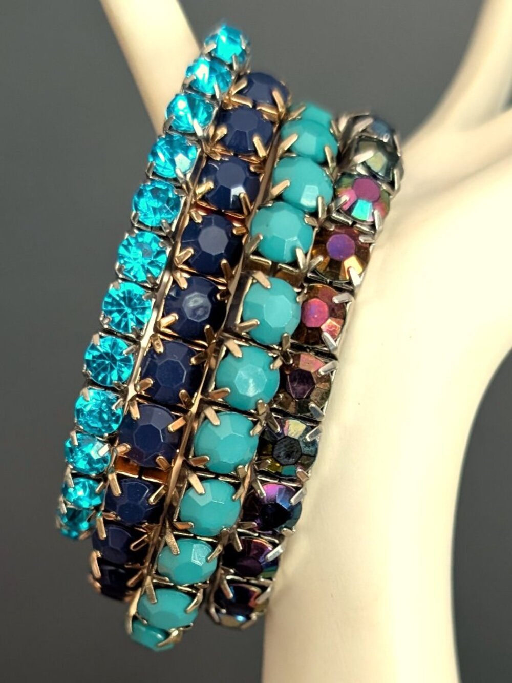 Shades of blue stretch metal beaded layering bracelets